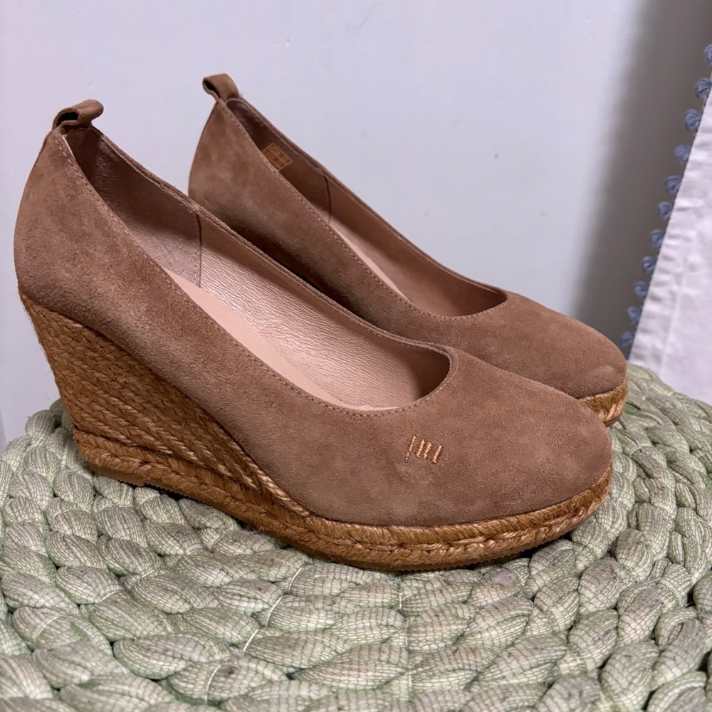 NEW Viscata Barcelona Roses Marquesa Tan Suede Round Toe Espadrille Wedge Size 8 - Picture 3 of 9